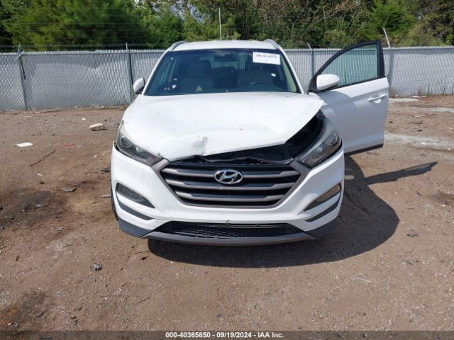 KM8J33A2XGU267772 Hyundai Tucson Sport