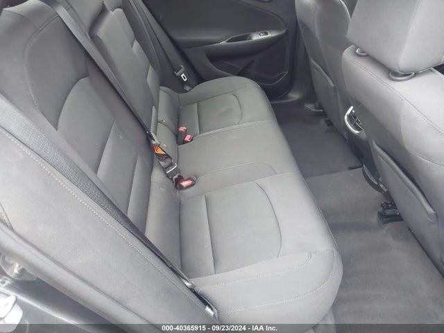 1G1ZD5ST5JF110601 Chevrolet MALIBU LT