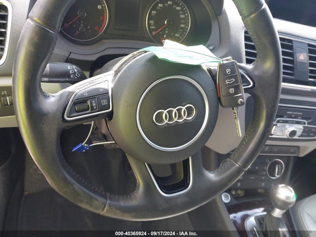 Audi Q3 2.0t Premium Plus 2016 WA1EFCFS3GR002596 Image 11