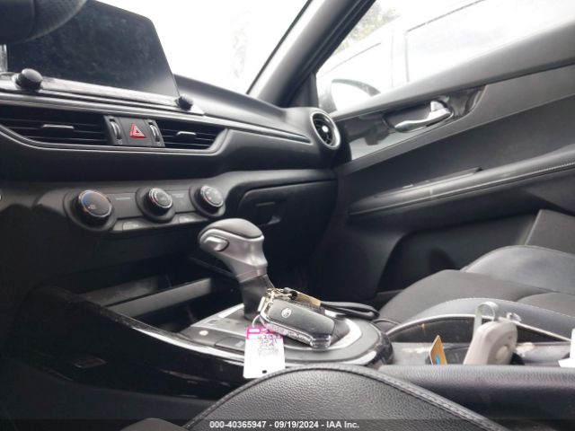 3KPF34ADXME285703 KIA Forte Gt-line