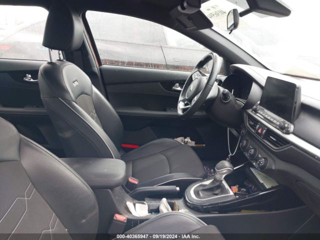3KPF34ADXME285703 KIA Forte Gt-line