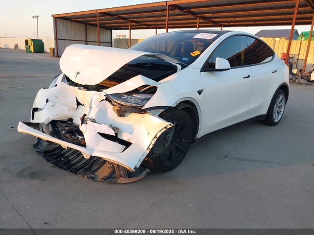 2023 TESLA MODEL Y 7SAYGDEE6PA091345 Photo 1