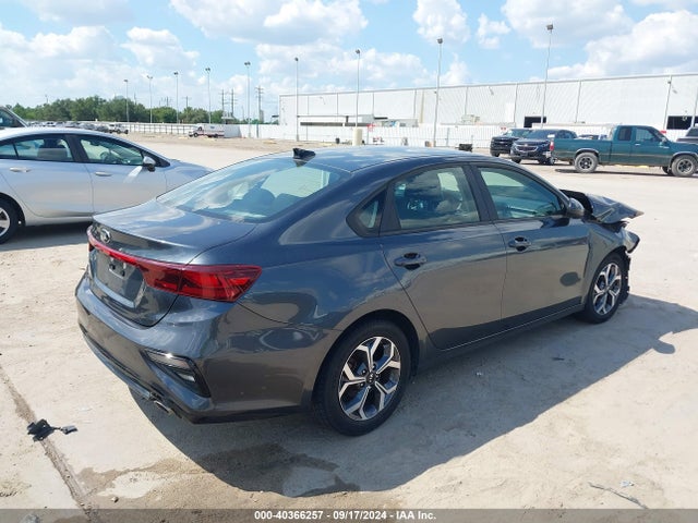 KIA Forte Lxs 2019 3KPF24AD4KE110542 Image 4