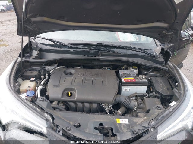 Toyota C-HR XLE 2019 NMTKHMBX2KR101011 Image 10