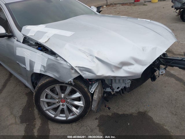 2013 JAGUAR XF SAJWA0ESXDPU02317 Photo 5