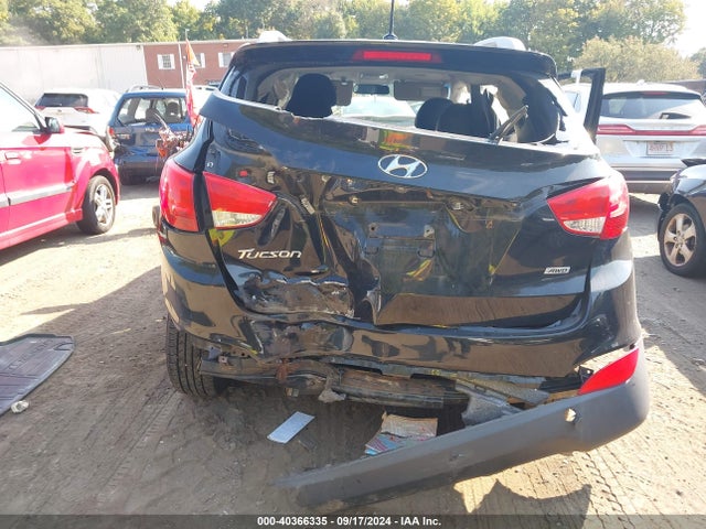 Hyundai TUCSON SE 2015 KM8JUCAG8FU091151 Image 17