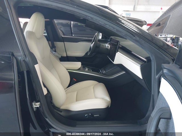 2021 TESLA MODEL S 5YJSA1E63MF443680 Photo 4