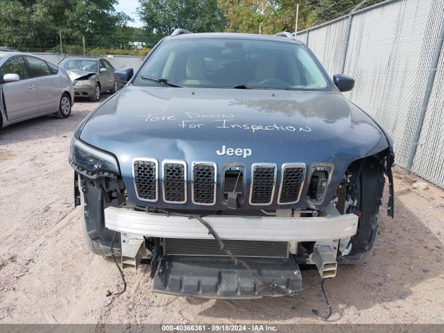 1C4PJMCB9KD424255 Jeep Cherokee Latitude 4x4