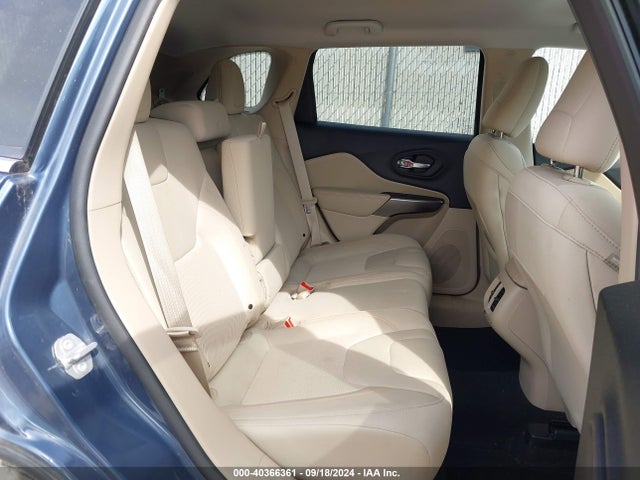 1C4PJMCB9KD424255 Jeep Cherokee Latitude 4x4