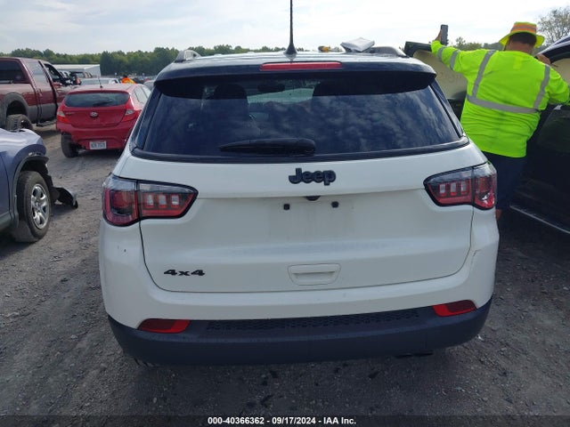 3C4NJDBB6LT209730 Jeep Compass Altitude 4x4