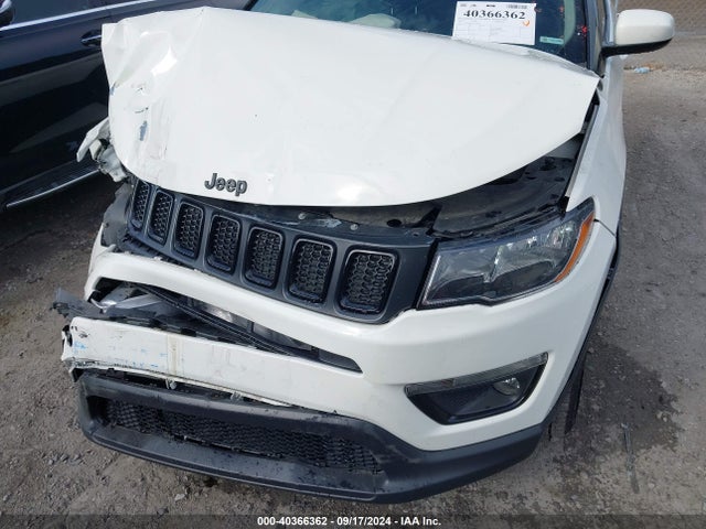 3C4NJDBB6LT209730 Jeep Compass Altitude 4x4