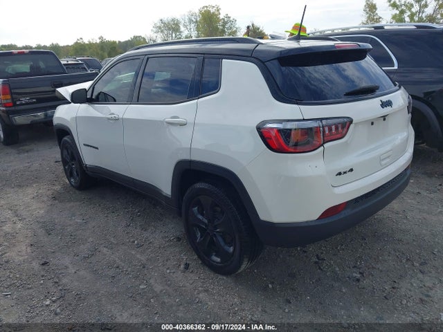 3C4NJDBB6LT209730 Jeep Compass Altitude 4x4