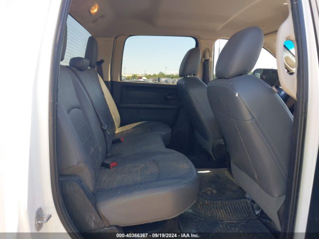 3C6TR5HT2HG771976 RAM 2500 Tradesman  4x4 8' Box