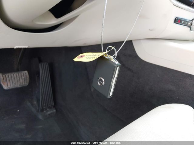 LYV102DK8KB187358 Volvo Xc60 T5 Momentum