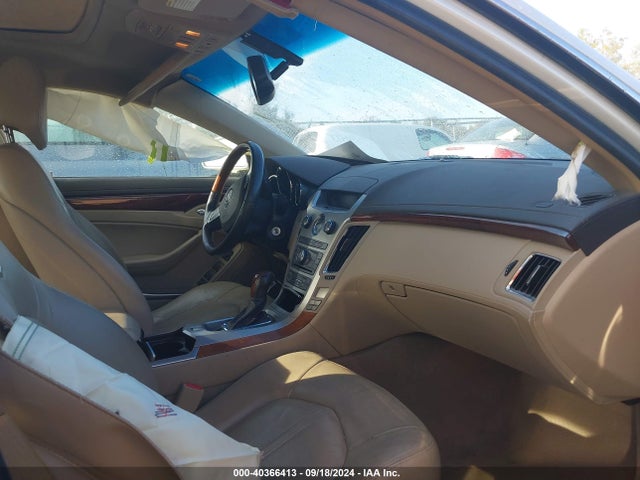 2011 CADILLAC CTS 1G6DG5EY0B0117222 Photo 4