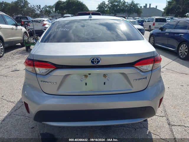 Toyota Corolla Hybrid Le 2021 JTDEAMDE8MJ006306 Image 16