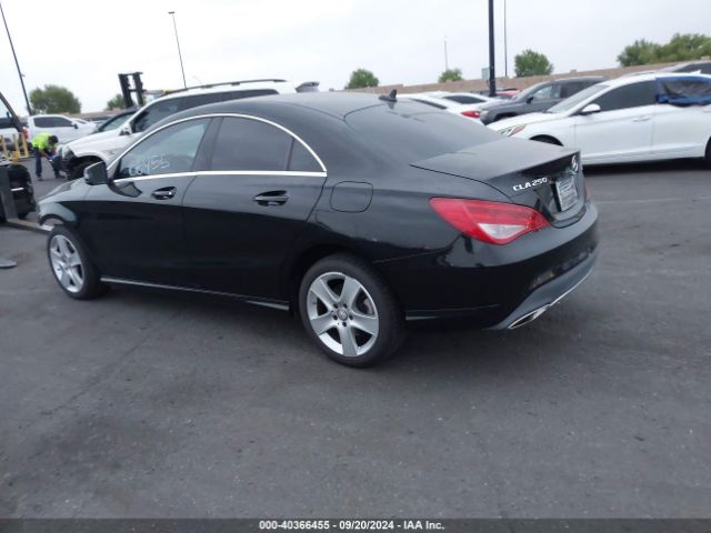 WDDSJ4EB3HN468557 Mercedes-Benz CLA 250