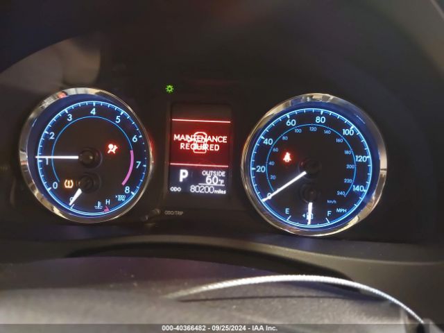 2T1BURHE5HC827589 Toyota COROLLA LE