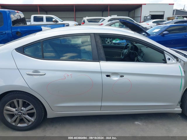 Hyundai ELANTRA SE 2017 5NPD84LF0HH095675 Image 14