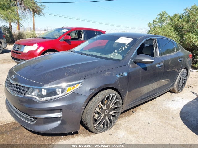 KIA OPTIMA EX 2017 5XXGU4L39HG159061 Image 2