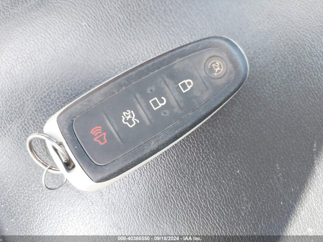 Ford Escape Titanium 2018 1FMCU9J93JUB79160 Image 11