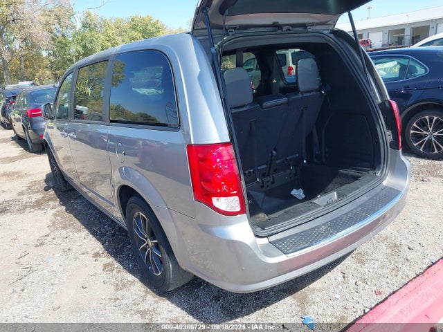 Dodge Grand Caravan Gt 2018 2C4RDGEG1JR140446 Image 3