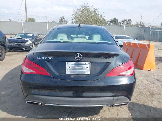 Mercedes-Benz CLA 250 2019 WDDSJ4EB4KN742730 Image 16