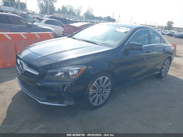 Mercedes-Benz CLA 250 2019 WDDSJ4EB4KN742730 Image 2