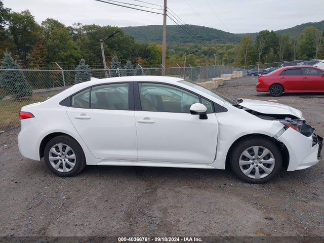Toyota COROLLA LE 2023 JTDB4MEE2P3015259 Image 13