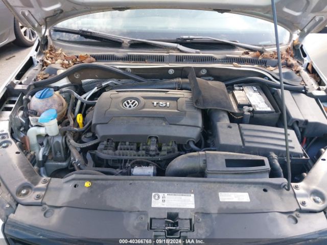 3VWD17AJ7EM239089 Volkswagen Jetta 1.8t Se