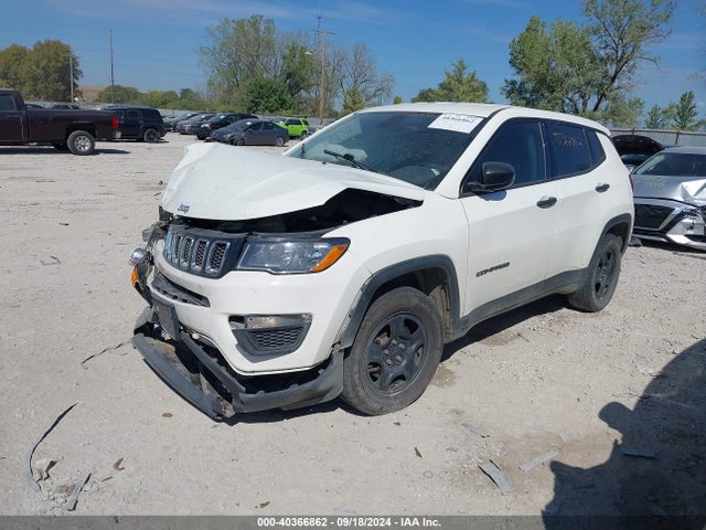 3C4NJCAB4JT226891 Jeep Compass Sport Fwd
