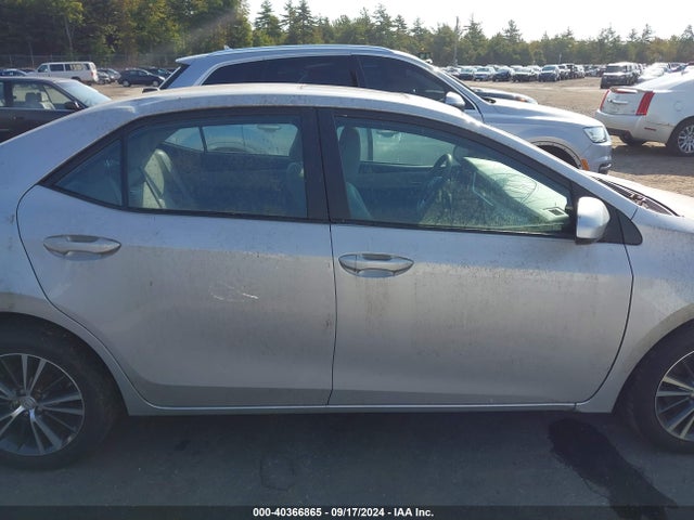Toyota COROLLA LE 2018 2T1BURHE9JC104415 Image 14