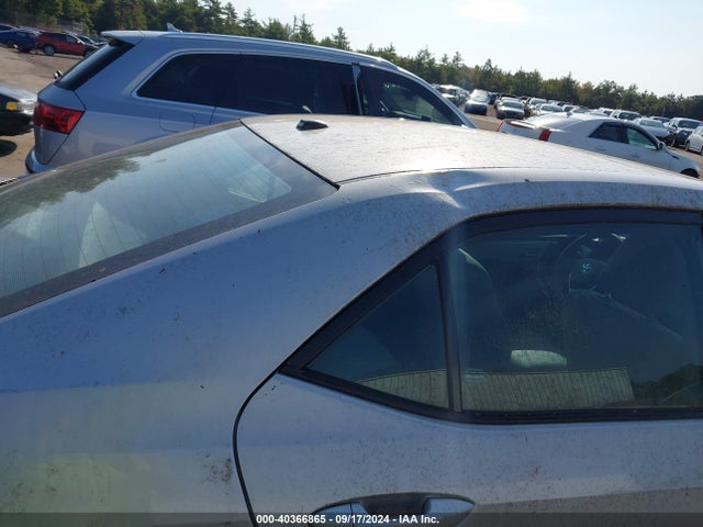 Toyota COROLLA LE 2018 2T1BURHE9JC104415 Image 12
