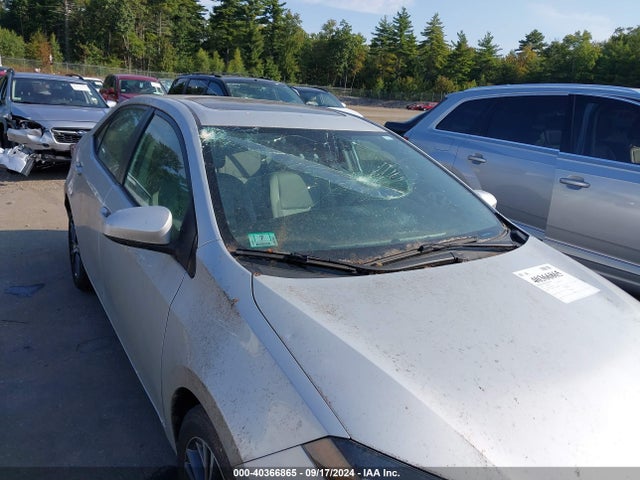 Toyota COROLLA LE 2018 2T1BURHE9JC104415 Image 6