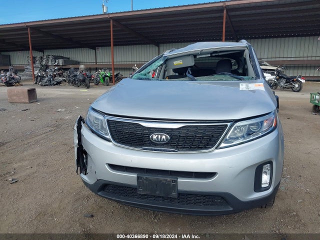 KIA SORENTO LX 2014 5XYKT4A62EG449563 Image 6