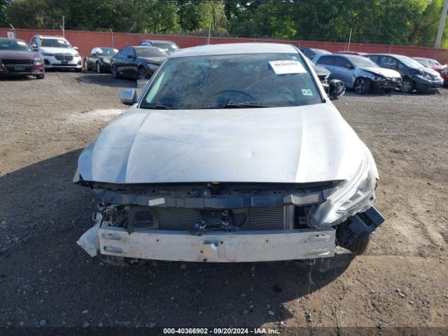 1N4BL4DW7MN371967 Nissan Altima Sv Intelligent Awd