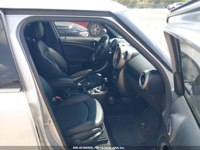 2012 MINI COOPER COUNTRYMAN WMWZC3C58CWL83823 Photo 4