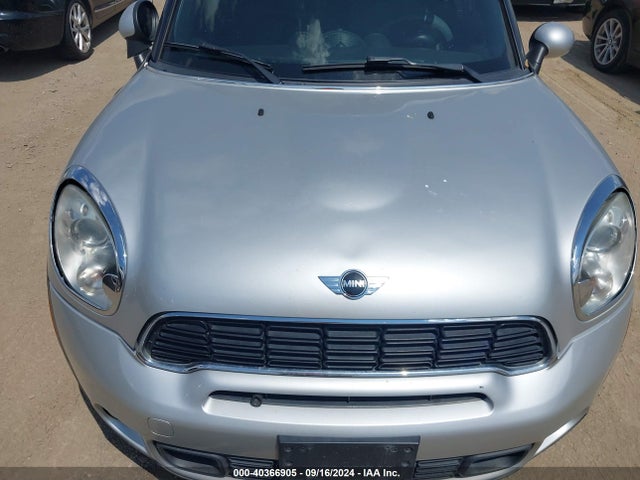 2012 MINI COOPER COUNTRYMAN WMWZC3C58CWL83823 Photo 5