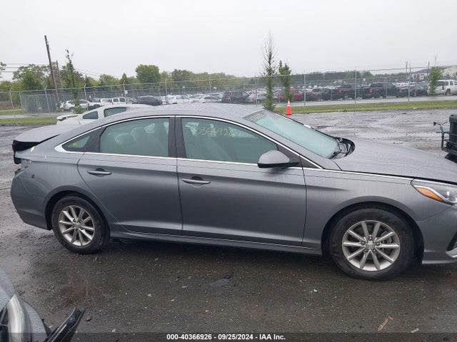 Hyundai SONATA SE 2018 5NPE24AF5JH695123 Image 13