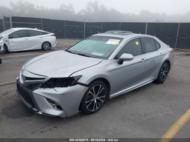 4T1B21HK2JU508300 Toyota Camry Hybrid Se