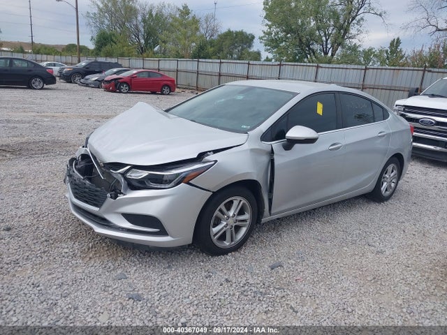 Chevrolet Cruze Lt Auto 2017 1G1BE5SM4H7121097 Image 2