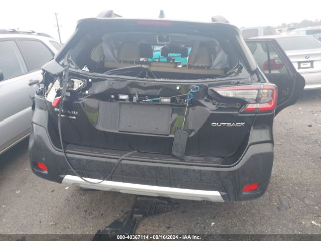 4S4BTANC8P3175013 Subaru Outback Limited