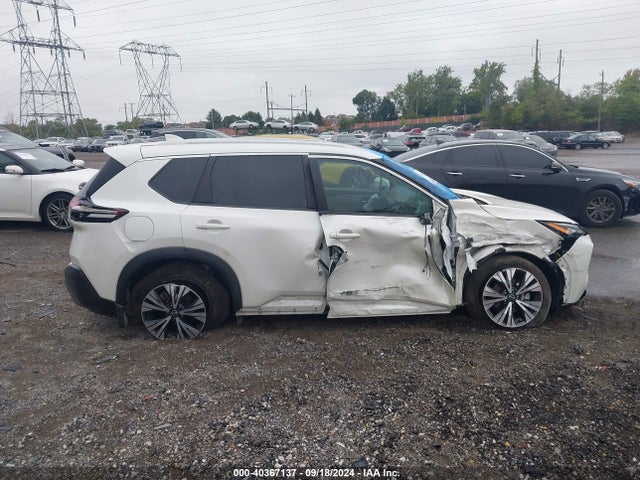 Nissan Rogue Sv Intelligent Awd 2022 5N1BT3BB7NC707632 Image 13