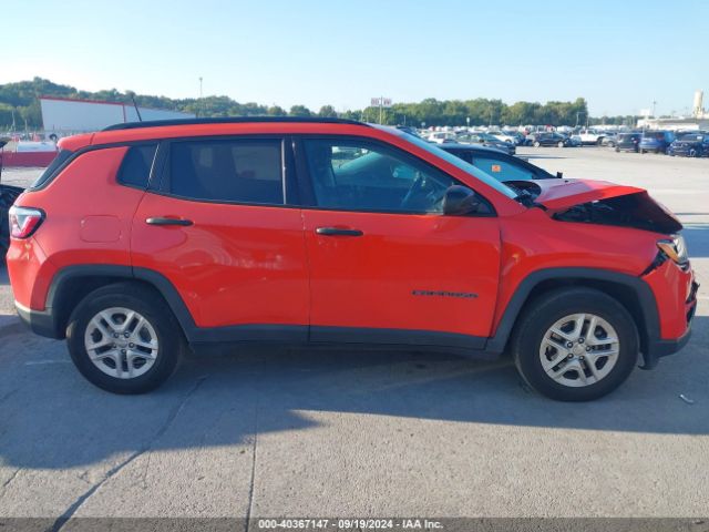 3C4NJCAB4JT140111 Jeep Compass Sport Fwd