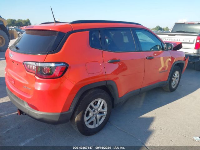 3C4NJCAB4JT140111 Jeep Compass Sport Fwd