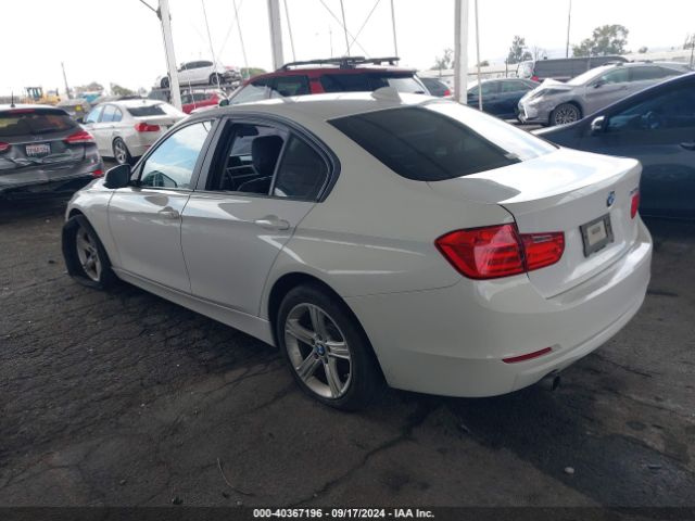 WBA3B1C56FK137409 BMW 320i
