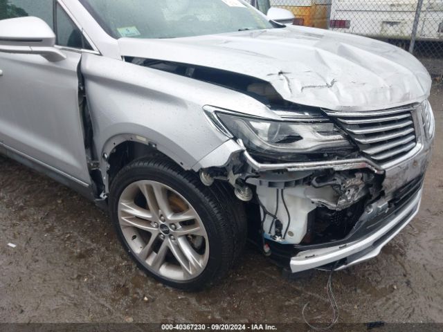 5LMCJ3D99GUJ05426 Lincoln Mkc Reserve