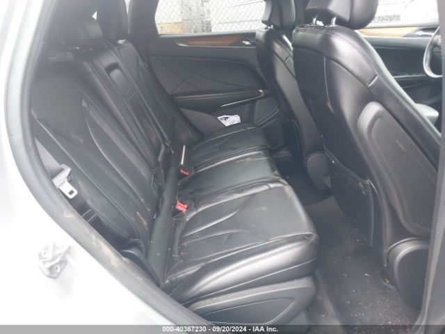 5LMCJ3D99GUJ05426 Lincoln Mkc Reserve