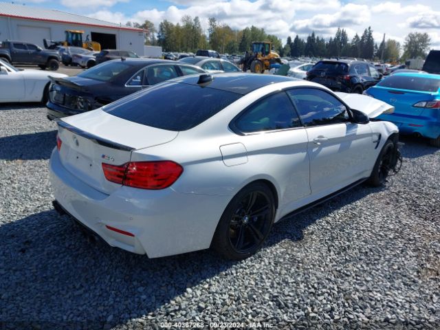WBS3R9C50FK331570 BMW M4