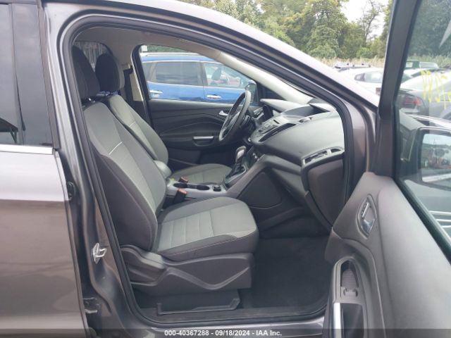 1FMCU0GX2EUA65738 Ford ESCAPE SE